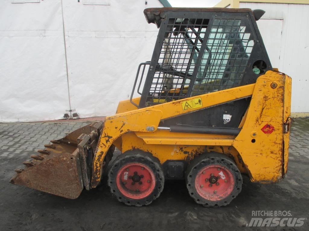 Bobcat S 70 小型装载机