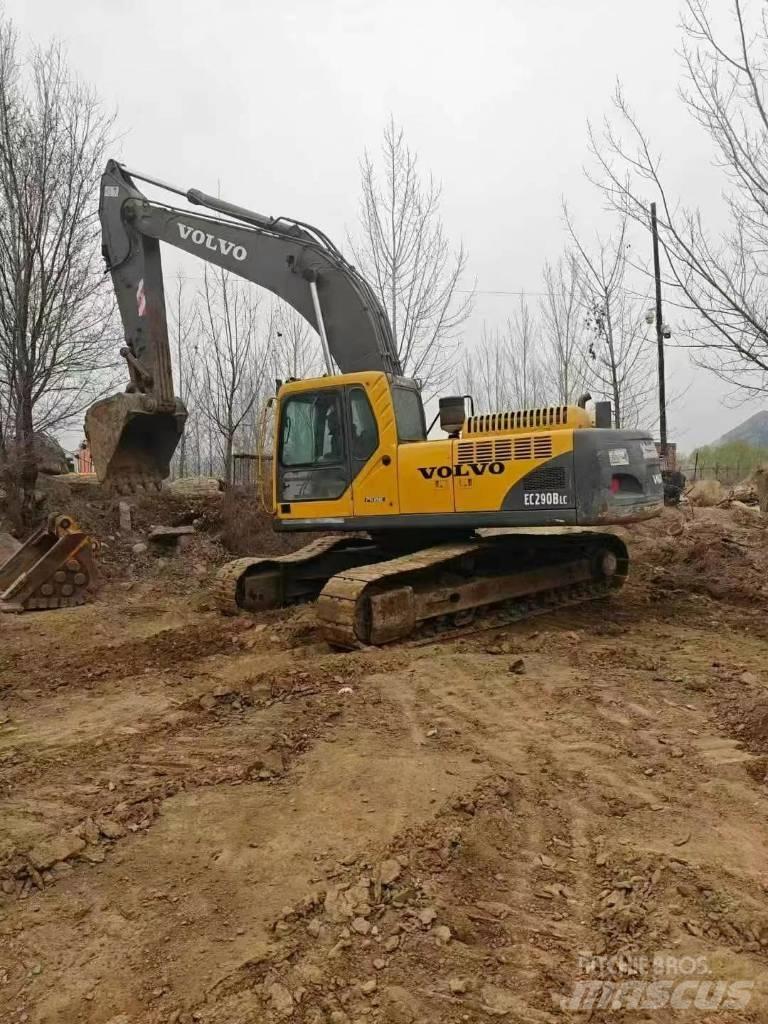 Volvo EC 290 履带挖掘机