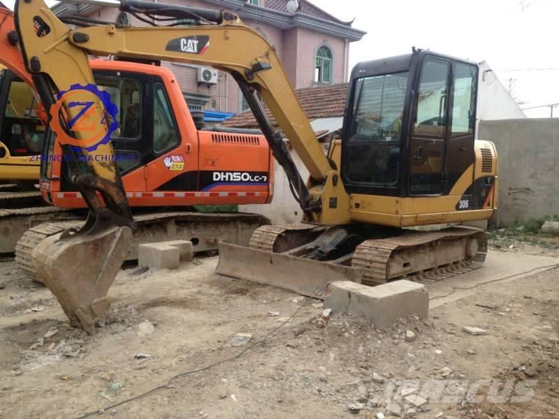 CAT 306 小型挖掘机