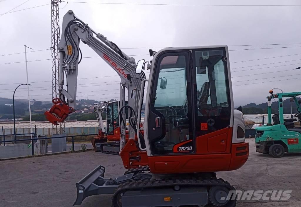 Takeuchi TB 230 小型挖掘机
