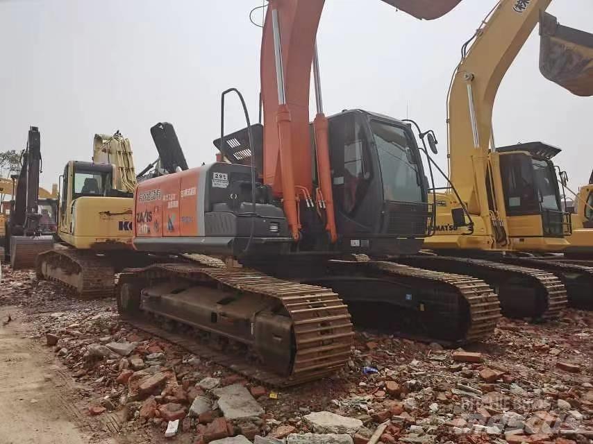 Hitachi ZX 210 履带挖掘机