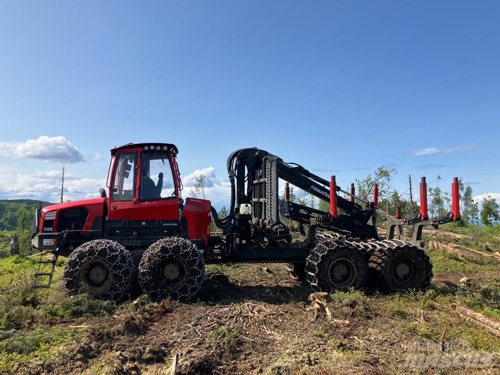 Komatsu 895 集运机