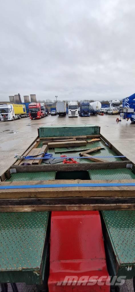 Nooteboom Noo-9706v 平板拖车