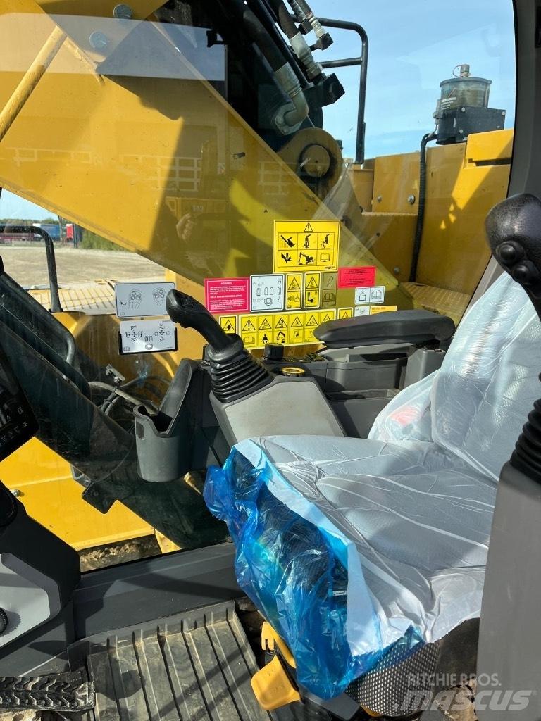 CAT 325 履带挖掘机