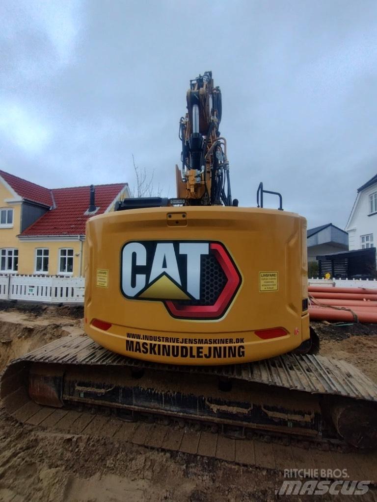 CAT 325 履带挖掘机