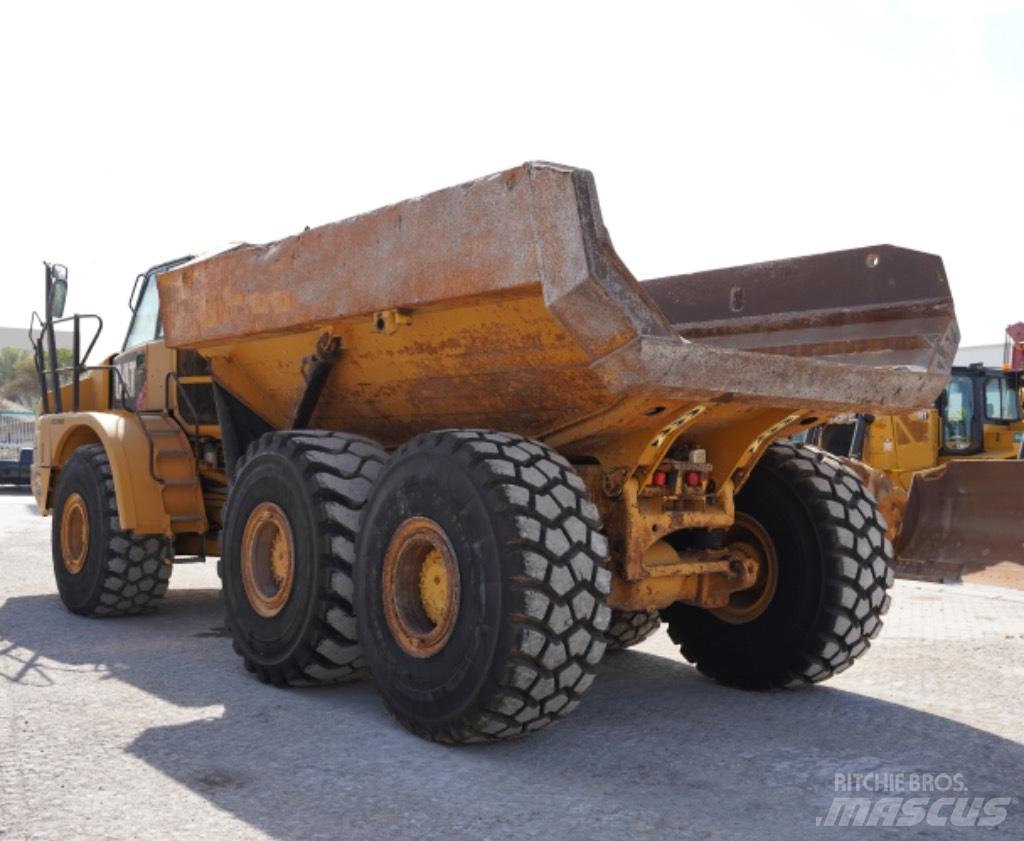 CAT 740 B 铰接式自卸车