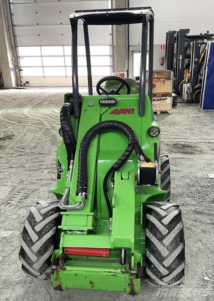 Avant 423 小型装载机