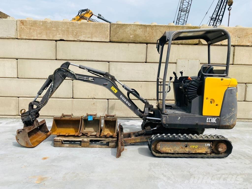 Volvo EC 18 C 小型挖掘机
