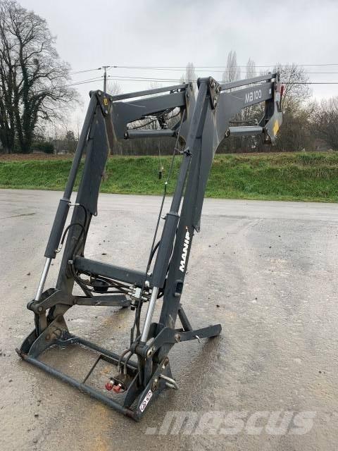  MANIP MB100 前装载和挖掘机