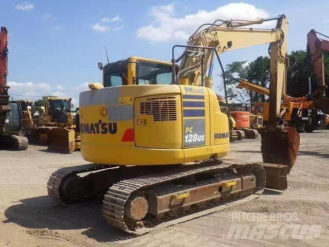 Komatsu PC 128 履带挖掘机