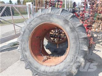 Taurus 520/70-34 轮胎、车轮、轮圈