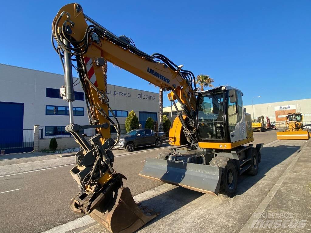 Liebherr A 914 轮式挖掘机
