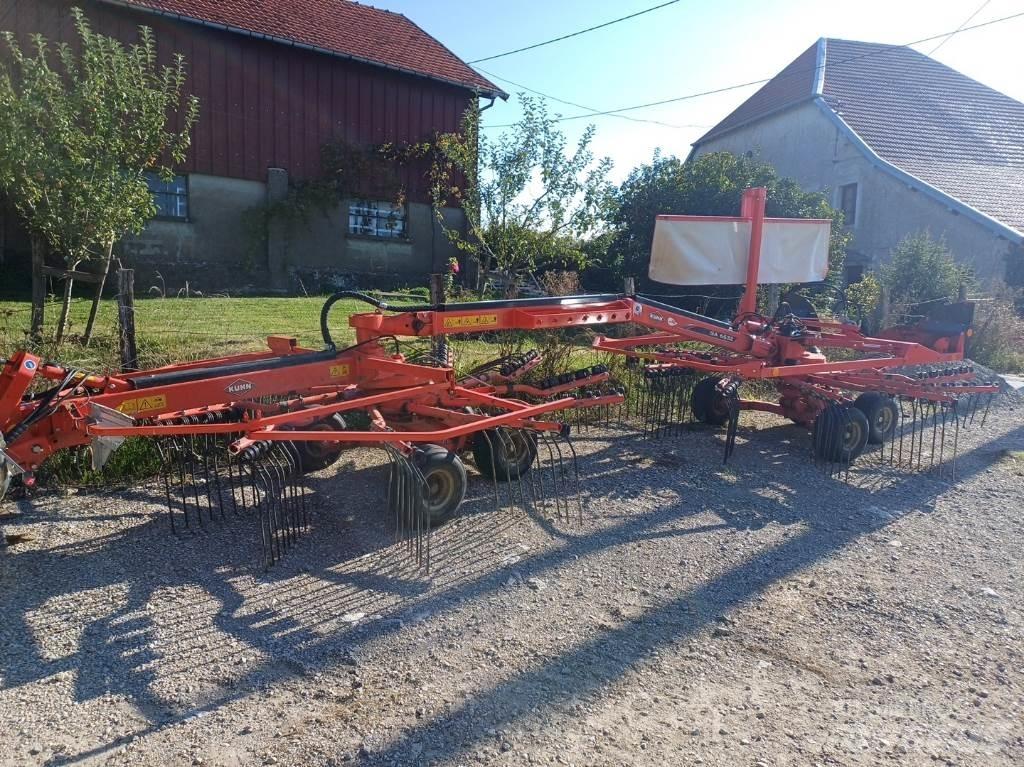 Kuhn GA 6632 料堆整形机