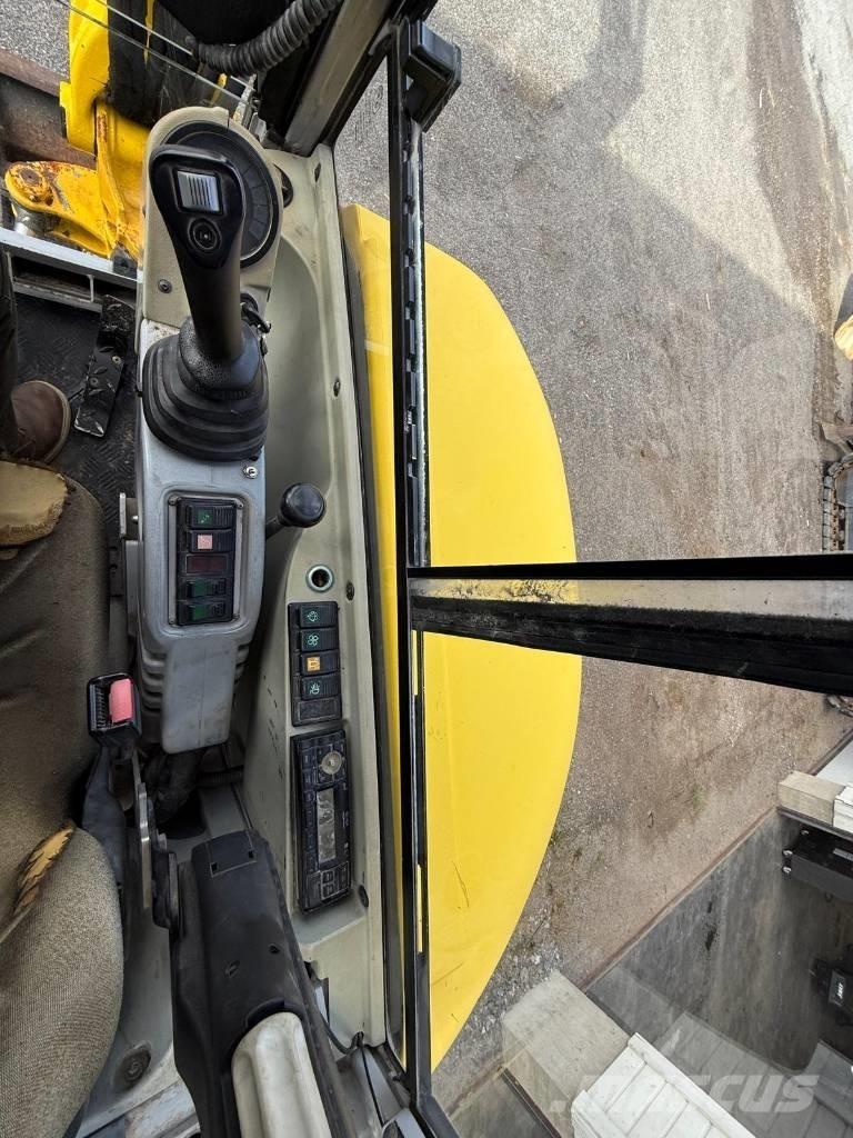 Wacker Neuson 38 Z3 小型挖掘机