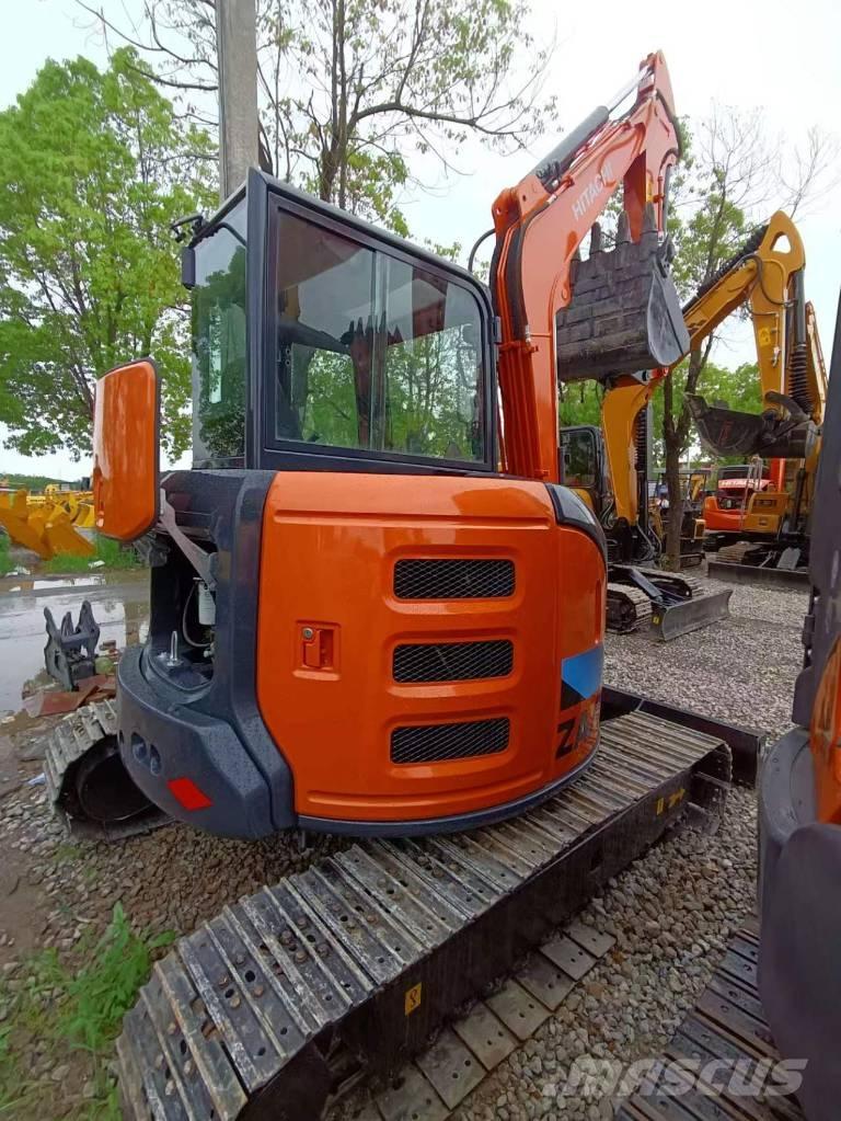 Hitachi ZX 55 U-5 A 小型挖掘机