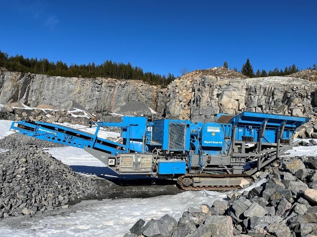 Sandvik CM 1206 RE 破碎机
