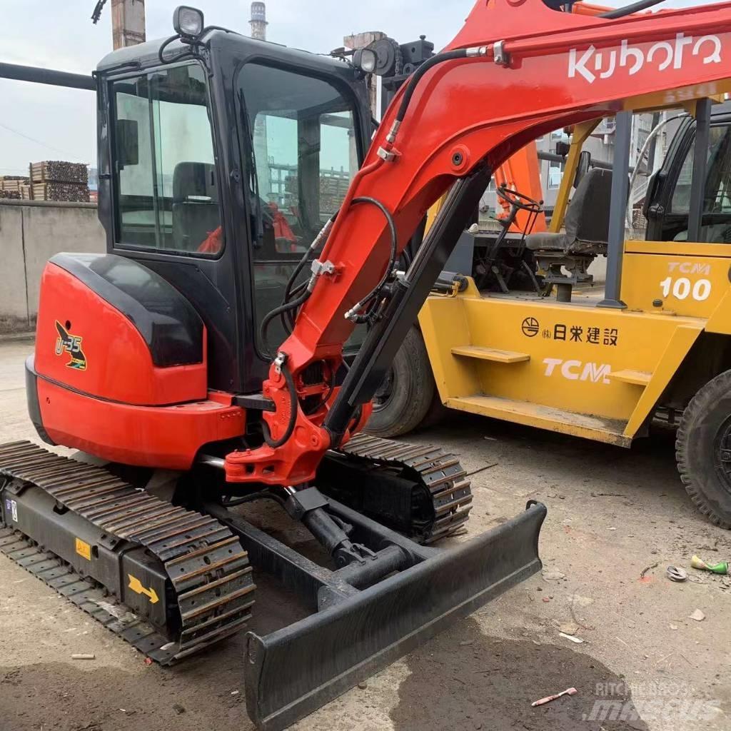 Kubota U35 小型挖掘机