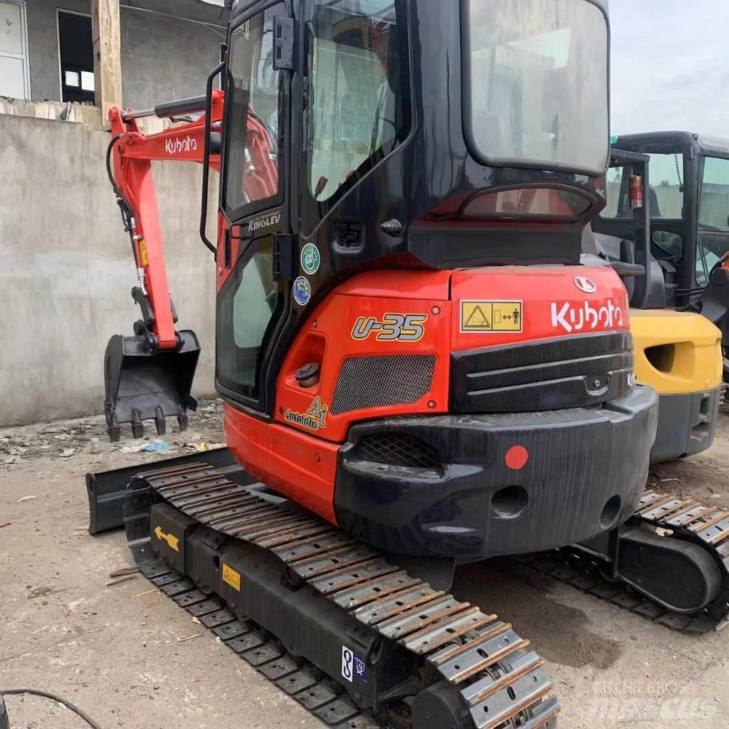 Kubota U35 小型挖掘机
