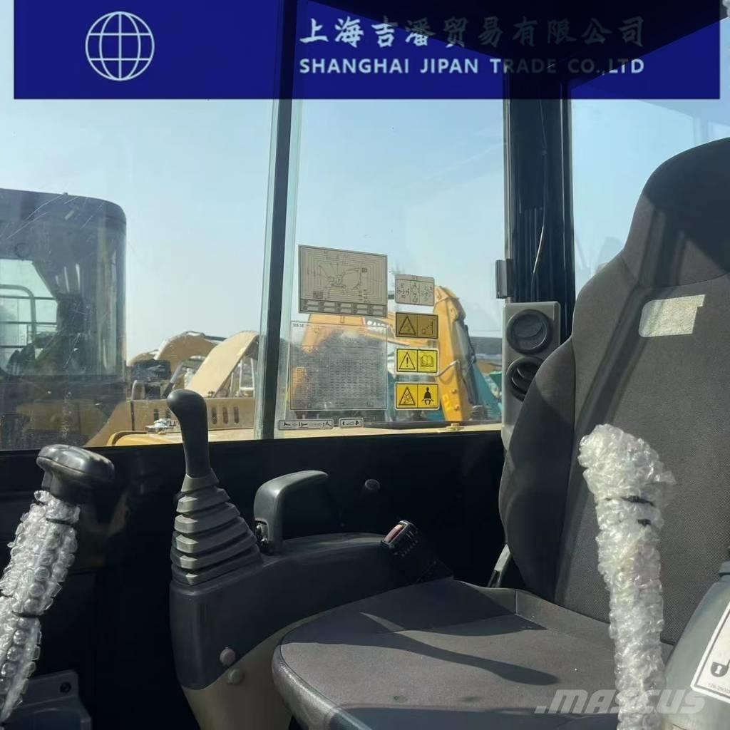 CAT 305.5 E 小型挖掘机