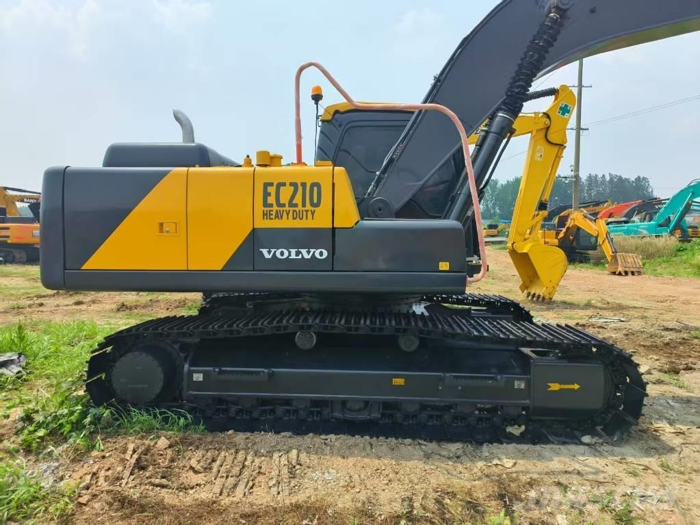 Volvo EC 210 履带挖掘机