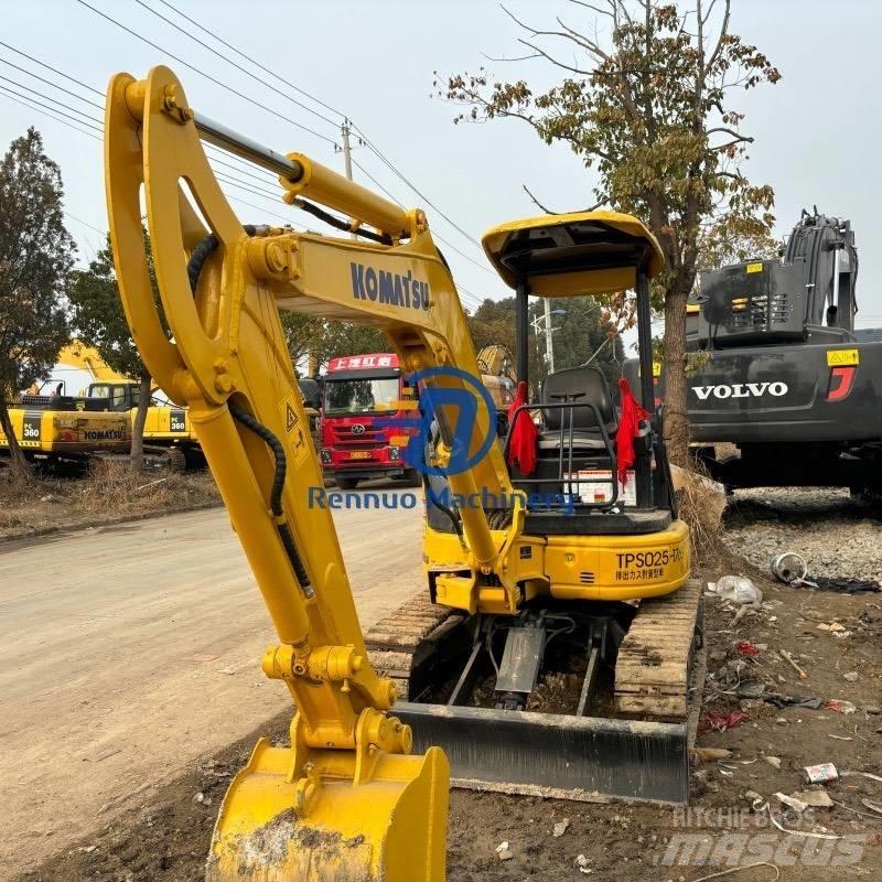 Komatsu PC35MR 小型挖掘机