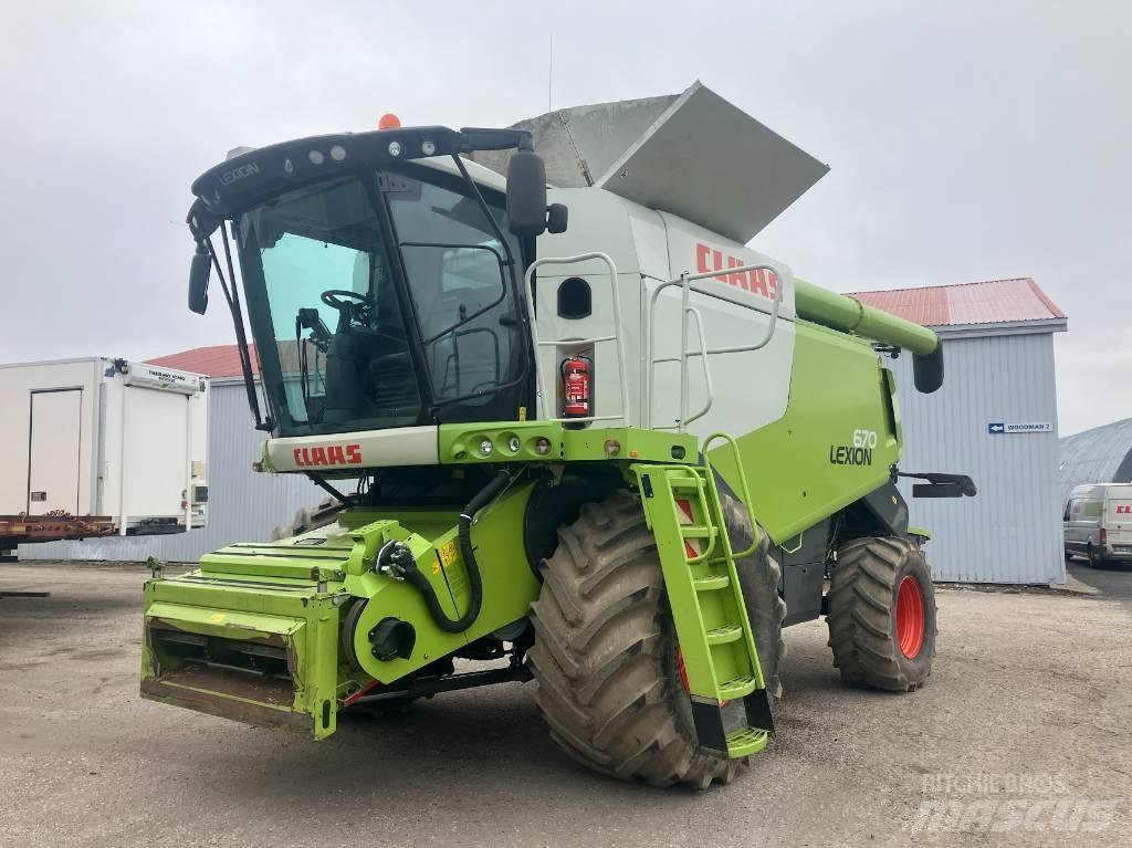 CLAAS Lexion 670 联合收割机