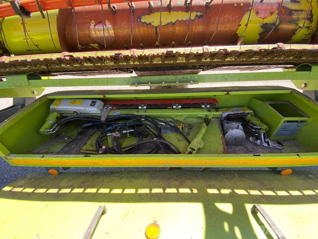 CLAAS Lexion 670 联合收割机
