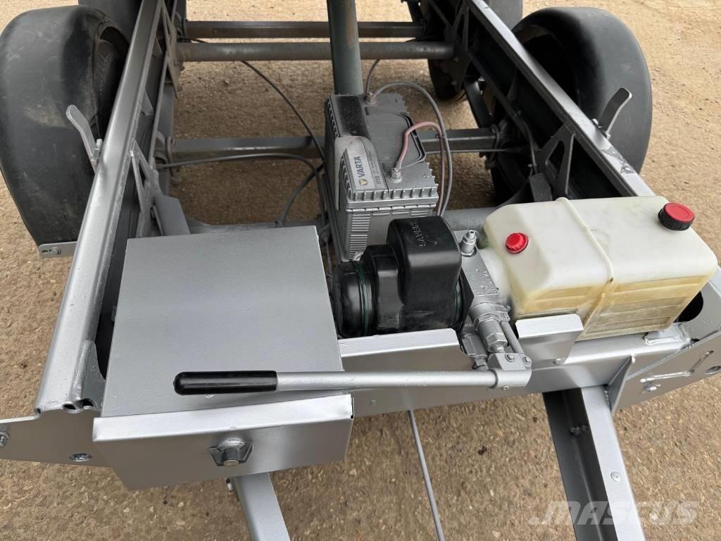 Ifor Williams 8 x 5 自卸拖车
