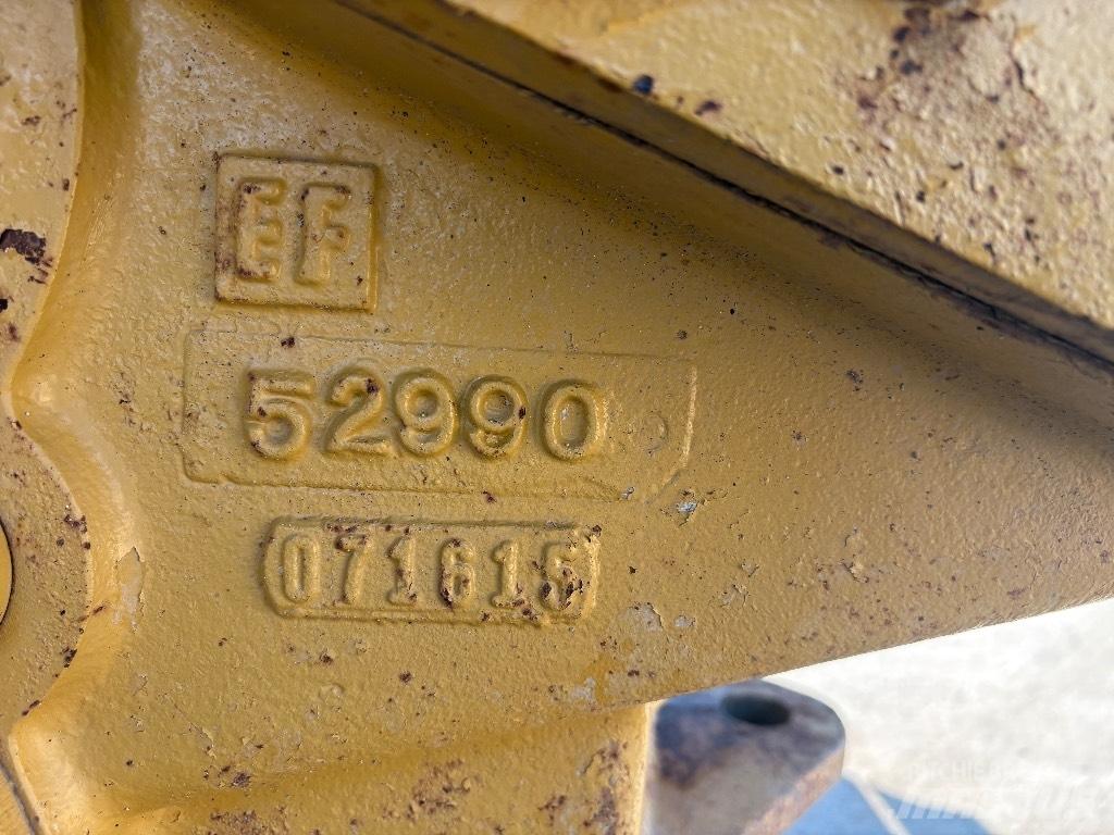 CAT D 6 T LGP VPAT 履带式推土机