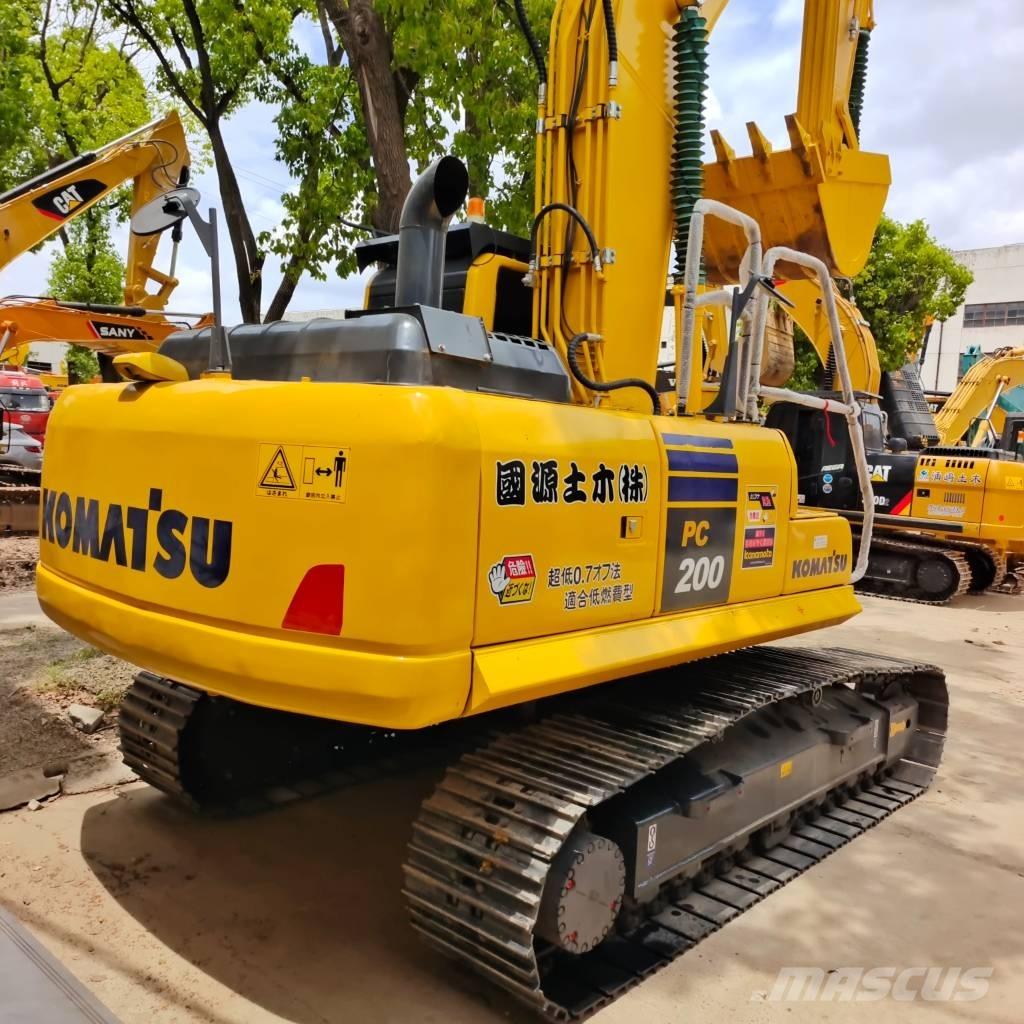 Komatsu PC 200-8 履带挖掘机