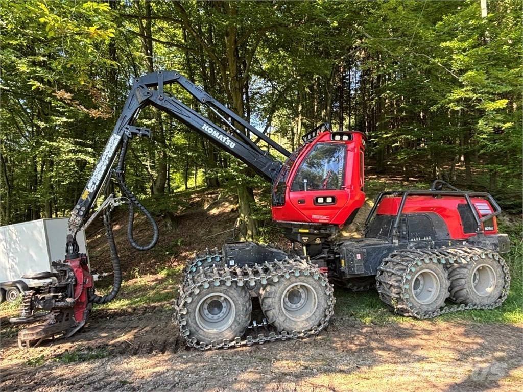Komatsu 931 XC 收割机