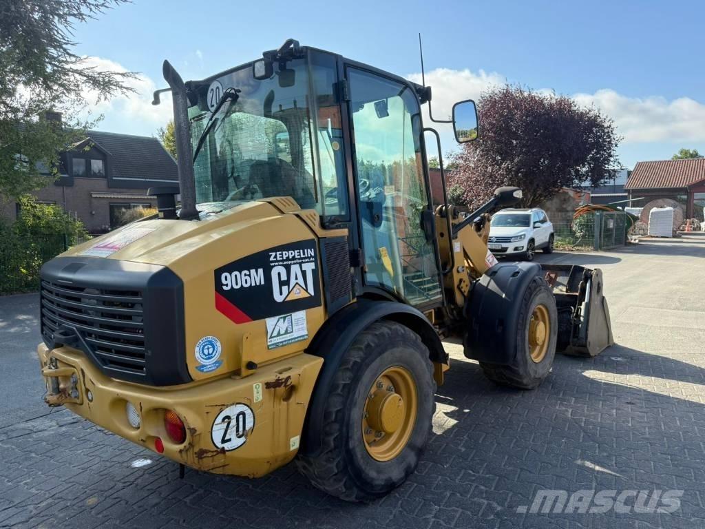 CAT 906M  1831h 轮式装载机