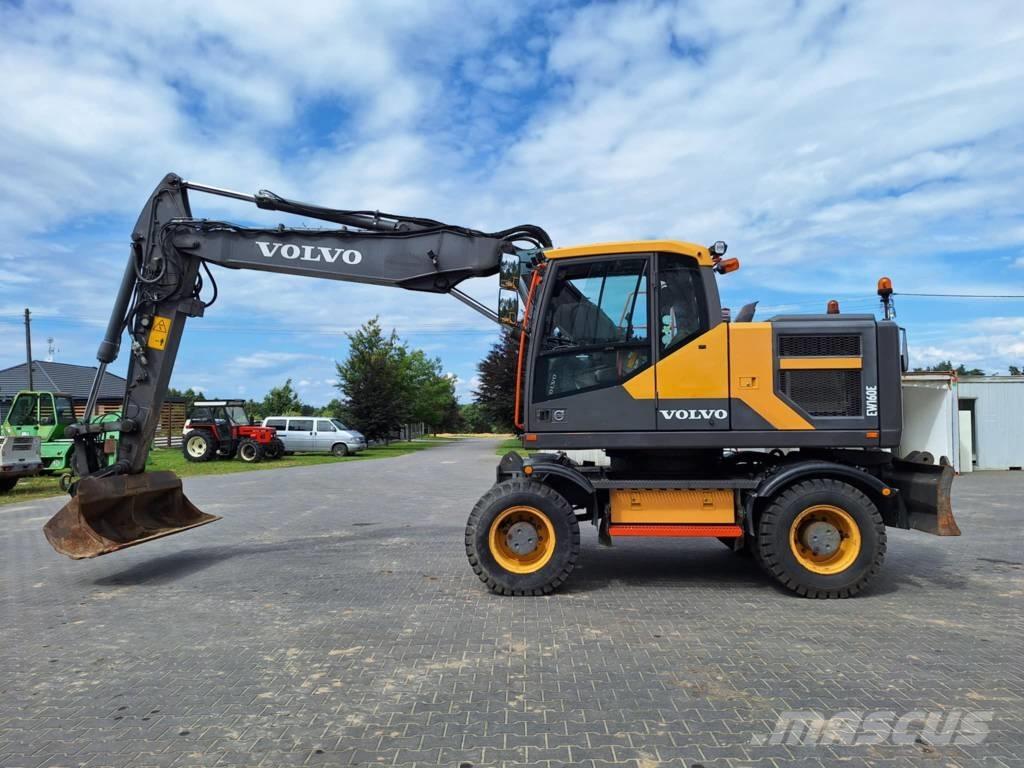 Volvo EW 160 E 轮式挖掘机