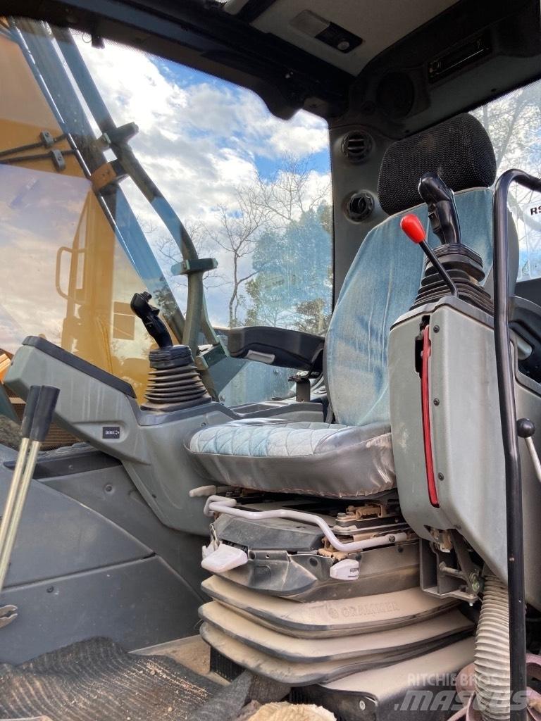 Liebherr 914 compact 履带挖掘机