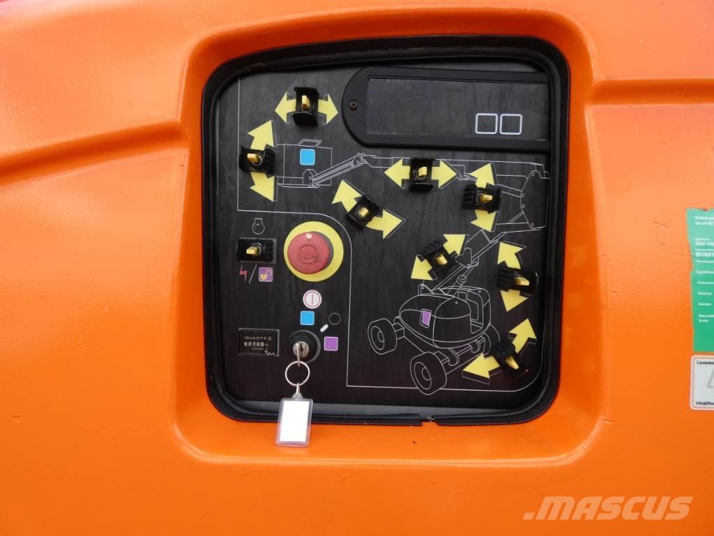 JLG 600 AJ Bomlift 曲臂高空工作平台