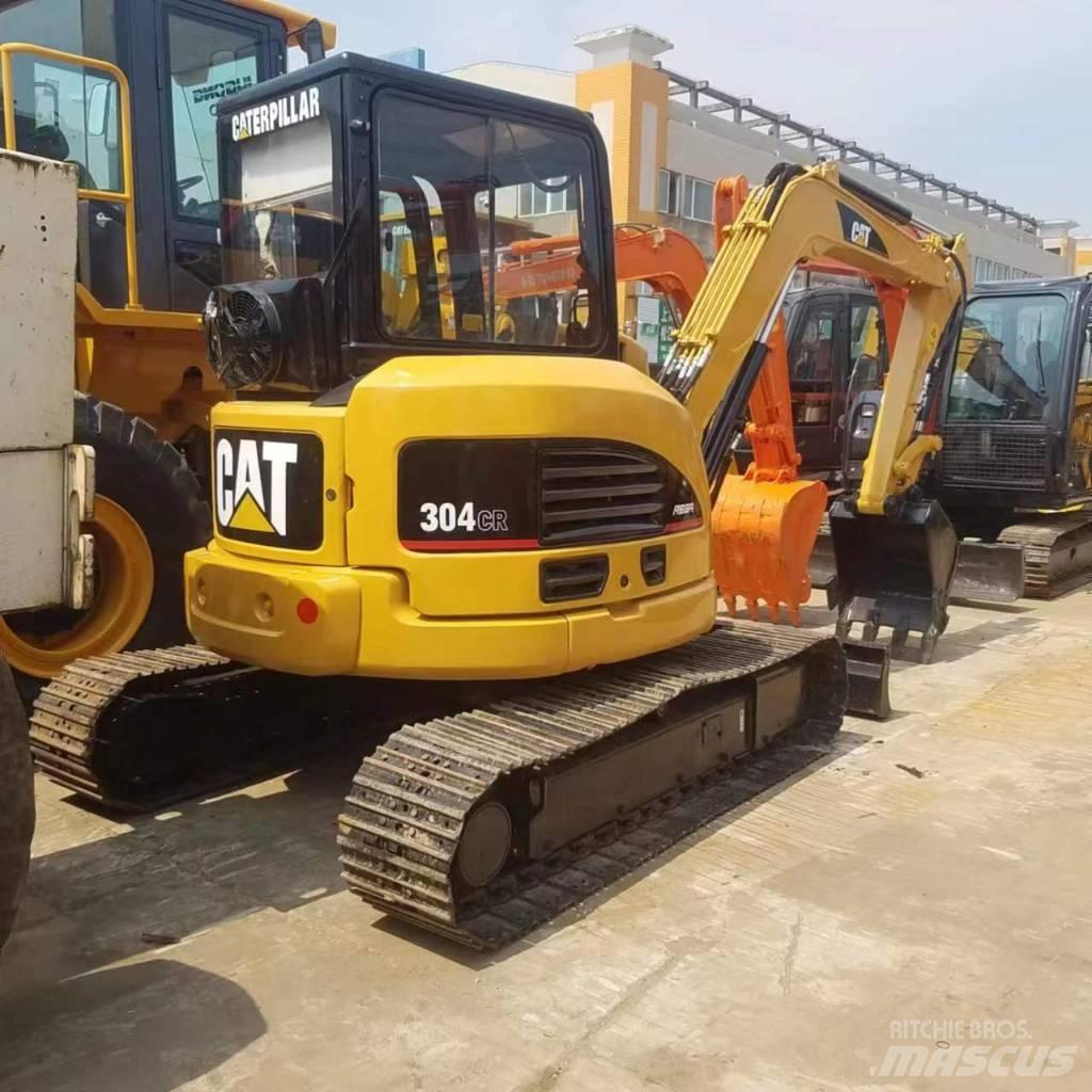CAT 304 C CR 小型挖掘机