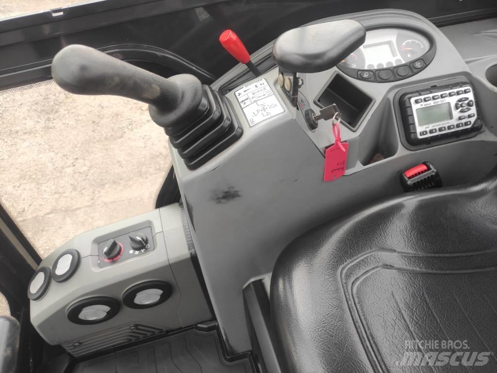 Bobcat E 17 小型挖掘机