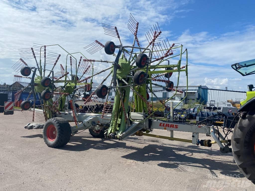 CLAAS Liner 3600 料堆整形机