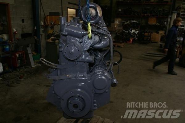 DAF DS 575 发动机