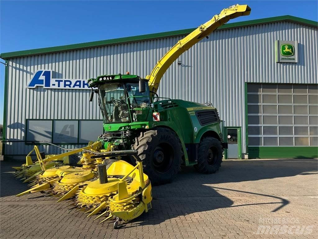 John Deere 8400i 青饲料收获机