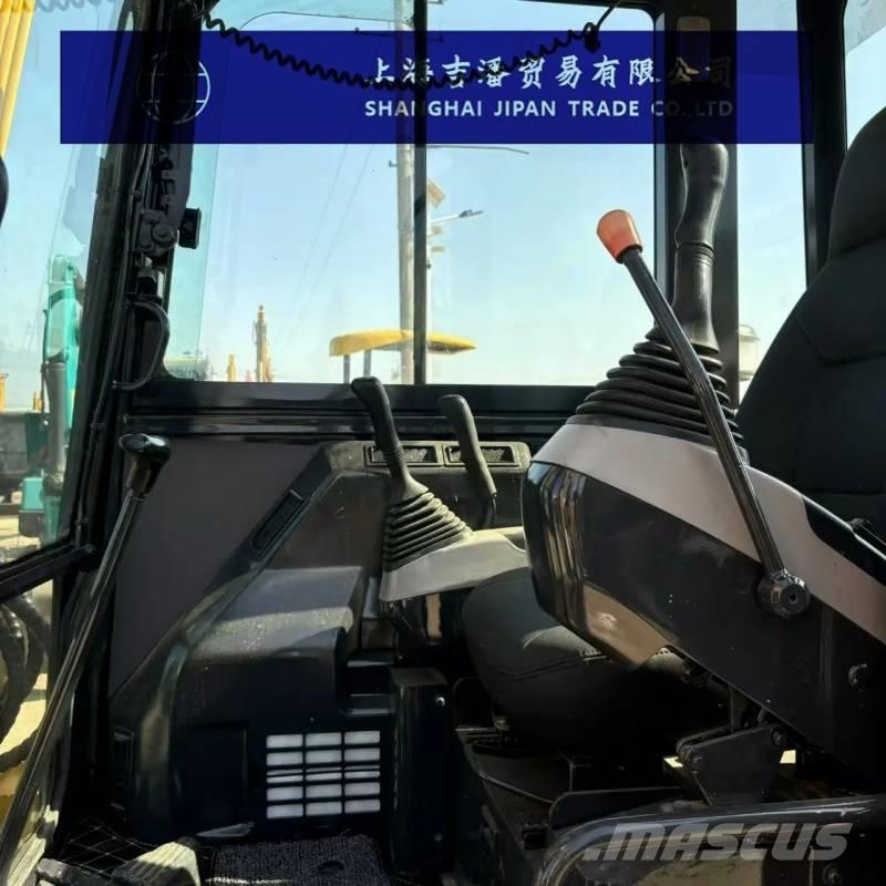 Komatsu PC 56 小型挖掘机