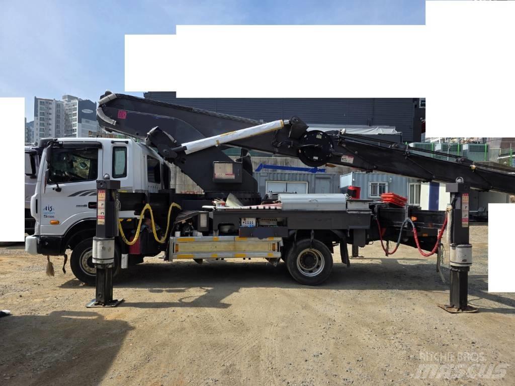 Hyundai HS3870 车载式高空作业车
