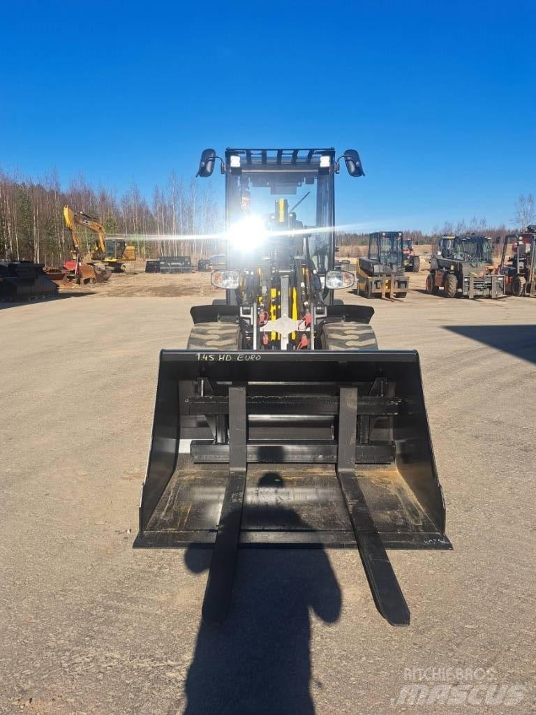 JCB 403 多功能装载机