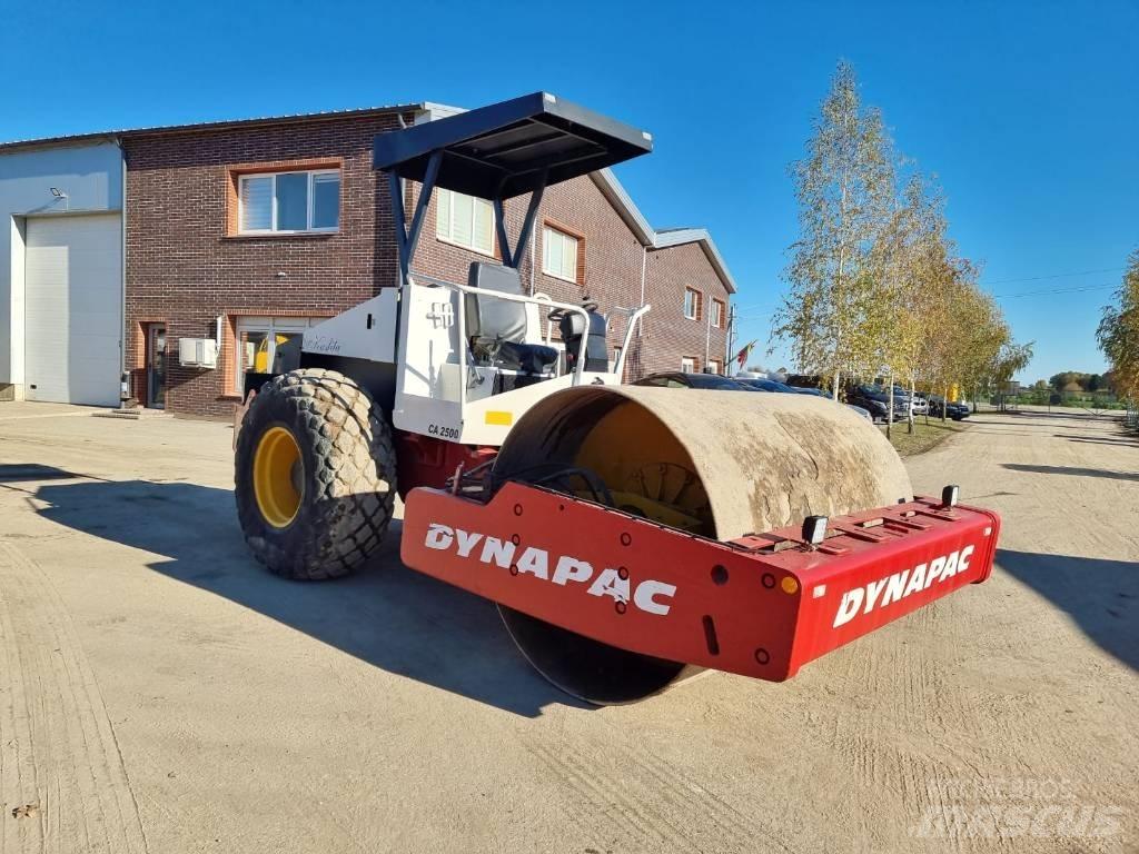 Dynapac CA 2500 单轮压路机