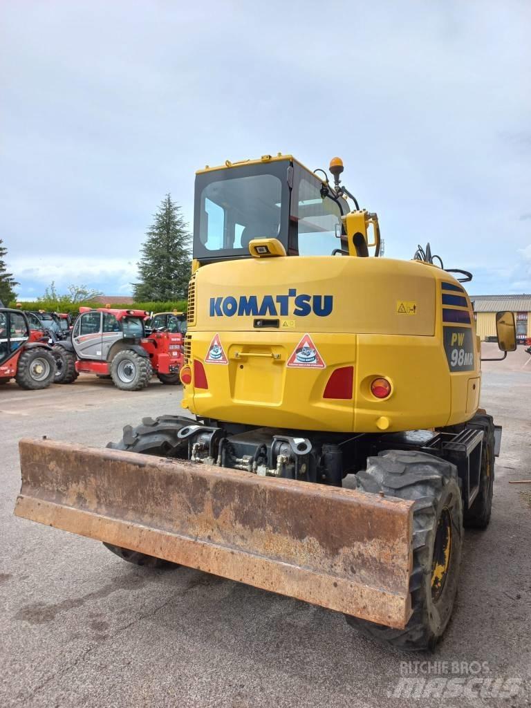 Komatsu PW 98 MR 轮式挖掘机