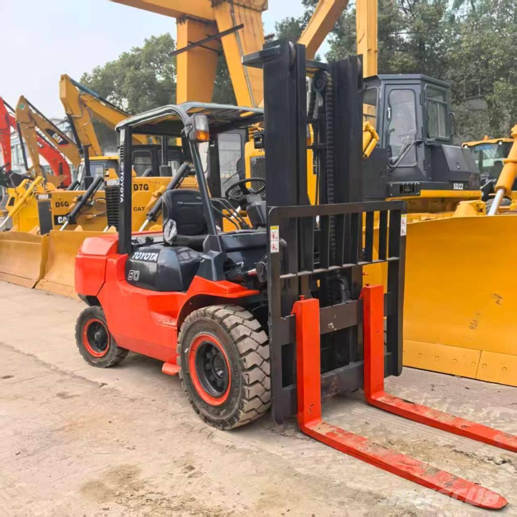 Toyota 7FD50 柴油叉车