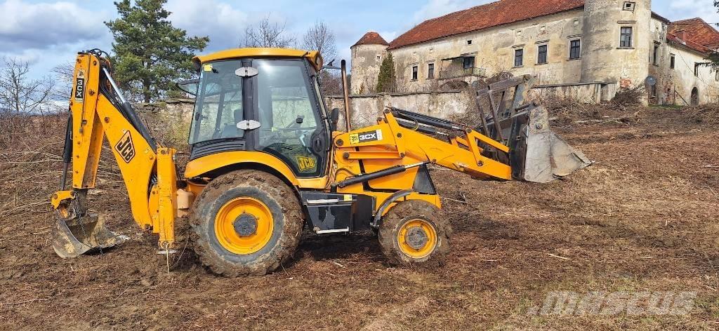 JCB 3CX 反铲装载机