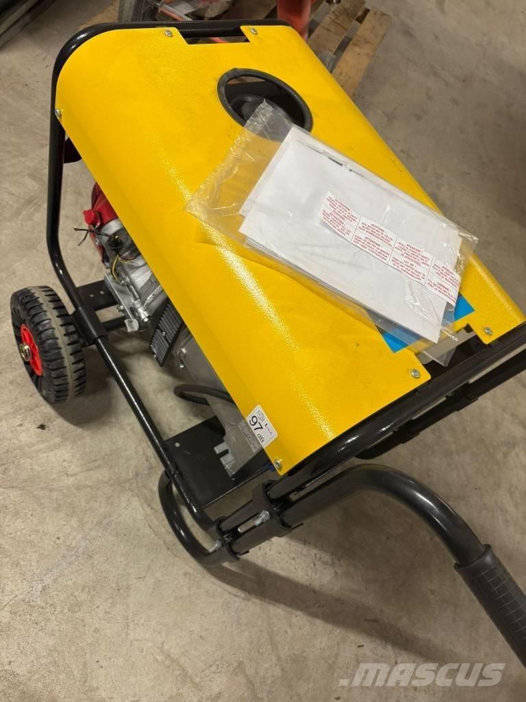 Atlas Copco QEP 8 汽油发电机