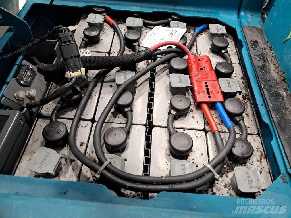 Tennant T7 室内清扫机