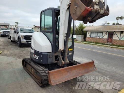 Bobcat E35i 小型挖掘机